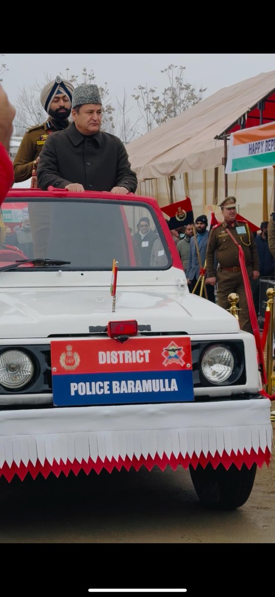 maliknisar123's tweet photo. Baramulla Celebrates 77th Republic Day, Showcasing Courage, Sacrifice, and the Strength of India’s Democracy
#RepublicDay #Baramulla #IndiaAt77 #UnityInDiversity #DemocraticIndia #NationPride https://t.co/Sn8mp6ovRj