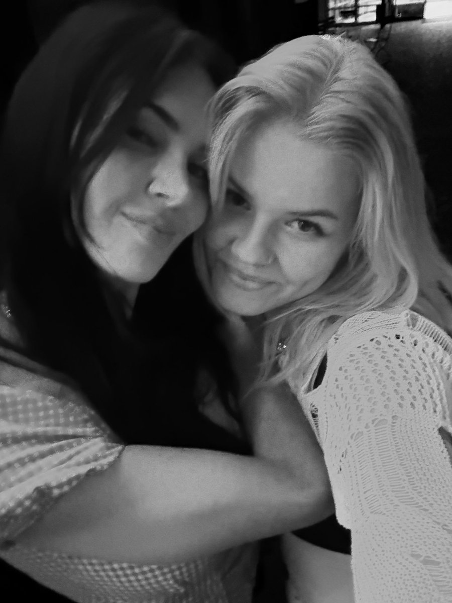 happy birthday to my queen <a href="/emilyhoszowski/">mike wazowski</a> i love u so bad