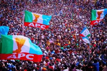 thecableindex's tweet photo. 29 out of 36 states are now APC: A look at the party control across Nigeria geo-political zones (Jan 26, 2026)

South-south
1. Delta: APC 
2. ⁠Akwa Ibom: APC
3. ⁠Edo: APC
4. ⁠Cross River: APC
5. ⁠Rivers: APC
6. ⁠Bayelsa: APC

APC= 6/6
------------------
North-central
1.  Benue: APC
2. ⁠Niger: APC
3. ⁠Kwara: APC
4. ⁠Nasarawa: APC
5. ⁠Kogi: APC
6. ⁠Plateau: APC

APC= 6/6
------------------

South-east
1. ⁠Enugu: APC
2. ⁠Ebonyi: APC
3. ⁠Imo: APC
4. ⁠Abia: LP
5. Anambra: APGA

APC= 3/5
--------------------

South-west
1. Lagos: APC
2. ⁠Ekiti: APC
3. ⁠Ogun: APC
4. ⁠Ondo: APC
5. ⁠Oyo: PDP
6. ⁠Osun: Accord

APC= 4/6
-------------------
North-east
1. Borno: APC
2. ⁠Yobe: APC
3. ⁠Taraba: APC 
4. ⁠Gombe: APC
5. ⁠Adamawa: PDP
6. ⁠Bauchi: PDP

APC= 4/6
--------------------
North-west
1. ⁠Katsina: APC
2. ⁠Jigawa: APC
3. ⁠Sokoto: APC
4. ⁠Kebbi: APC
5. ⁠Kaduna: APC
6. ⁠Kano: APC
6. ⁠Zamfara: PDP

APC= 6/7

#TheCableIndex