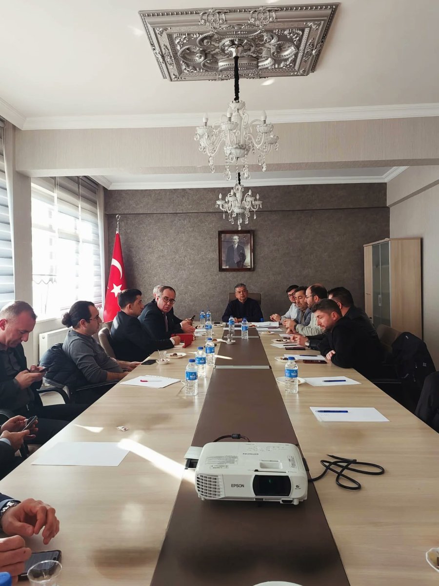 SultanhisarMEM's tweet photo. 📢 Sultanhisar İlçe Milli Eğitim Müdürlüğü bünyesinde çalışan yönetici, öğretmen ve memurların promosyon ihalesi sonuçlandı.İlçe Milli Eğitim Müdürümüz Sayın Erdinç GÜNER; tüm eğitim çalışanlarına hayırlı olması temennisinde bulundu
@tcmeb
@mehmetyigitmem
@aydinmem09
@erdinc6498 https://t.co/usFATEZsXG