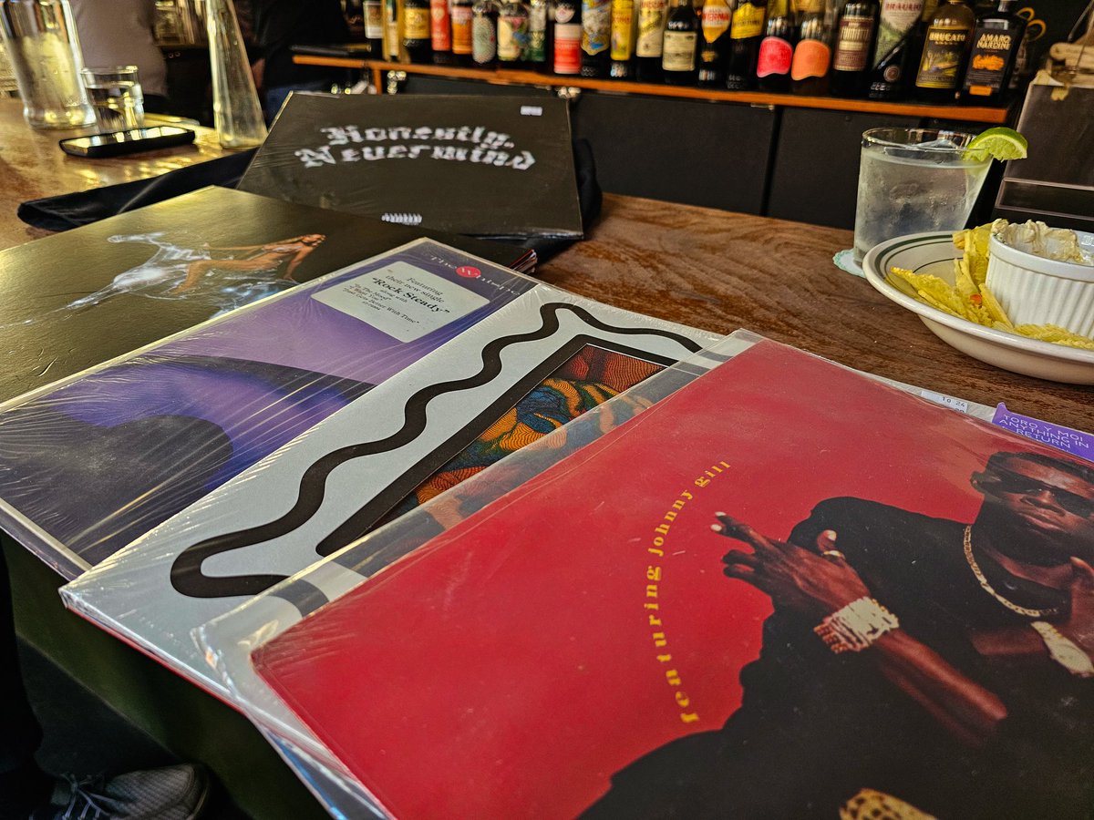 Uncie Godiva tweet media