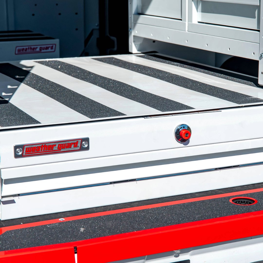 weather_guard's tweet image. Tools get dropped, trucks hit bumps, and gear gets slammed around. The new Pack Rat is engineered for all of it. 
Learn more: bit.ly/4q9zzrD

#WeatherGuard #PackRat #NewProduct #FleetManagment #TruckFleet #VanFleet #Upfitters