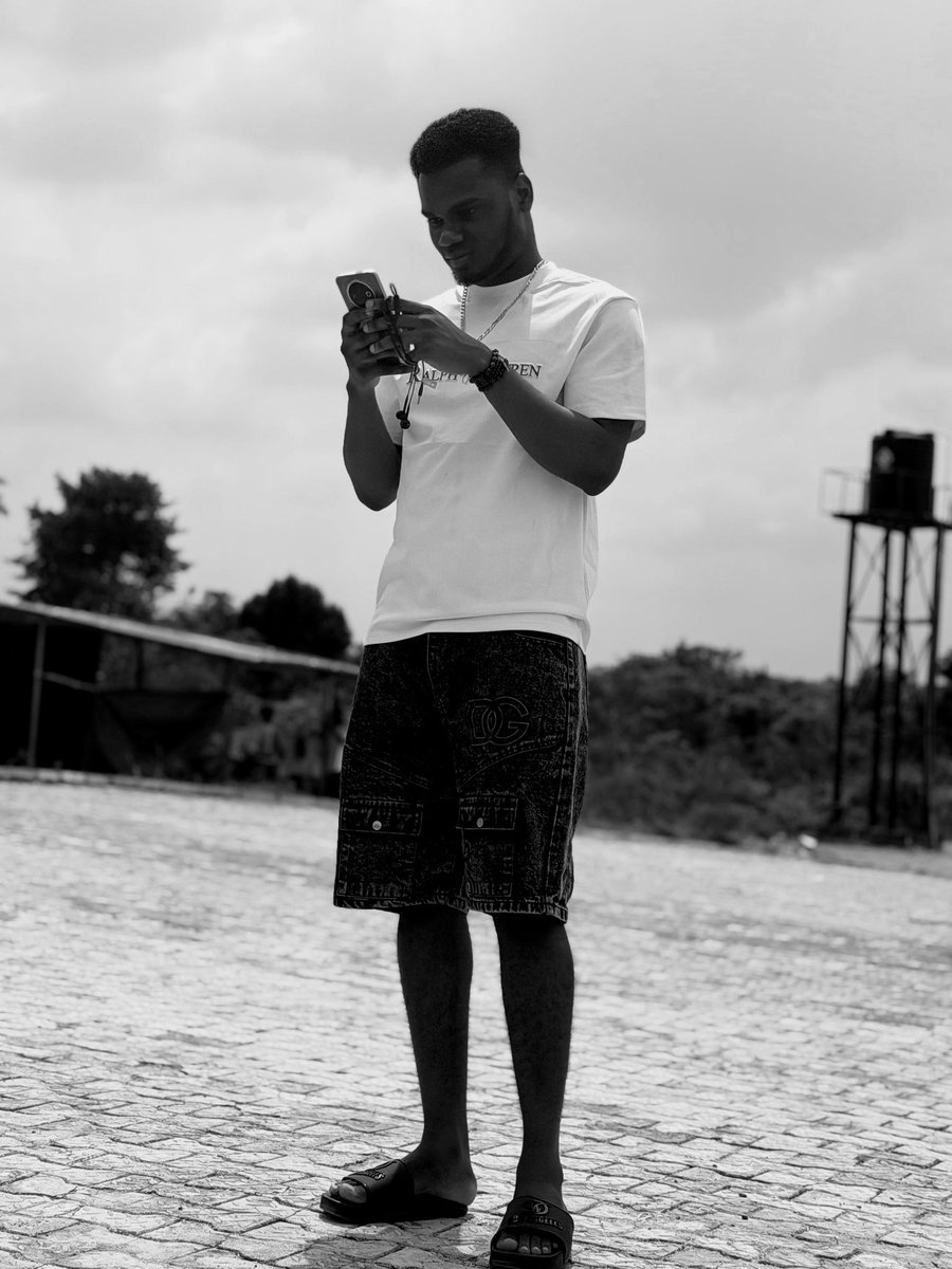 Thank God for today 🖤👑