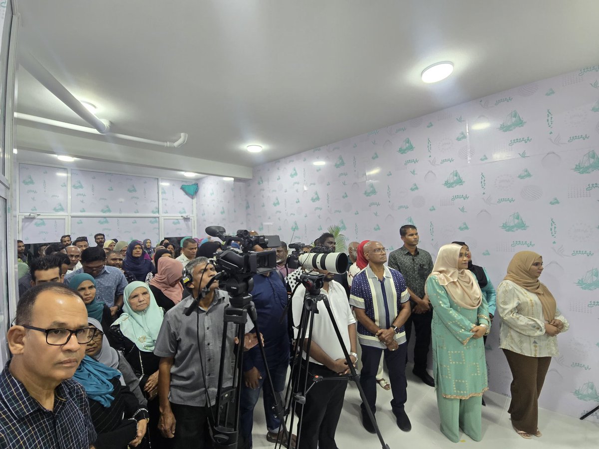 ކޮންގްރެސް ޕާޓީގެ މާފަންނު ޖަގަހަ ހުޅުވުމުގެ ހަފްލާގައި މެޑަމް ސާޖިދާ ބައިވެރިވެވަޑައިގަތުން

#LCE2026
 #DhiveheengeRaajje
#CongressPartyMV
#JaleelForMayor