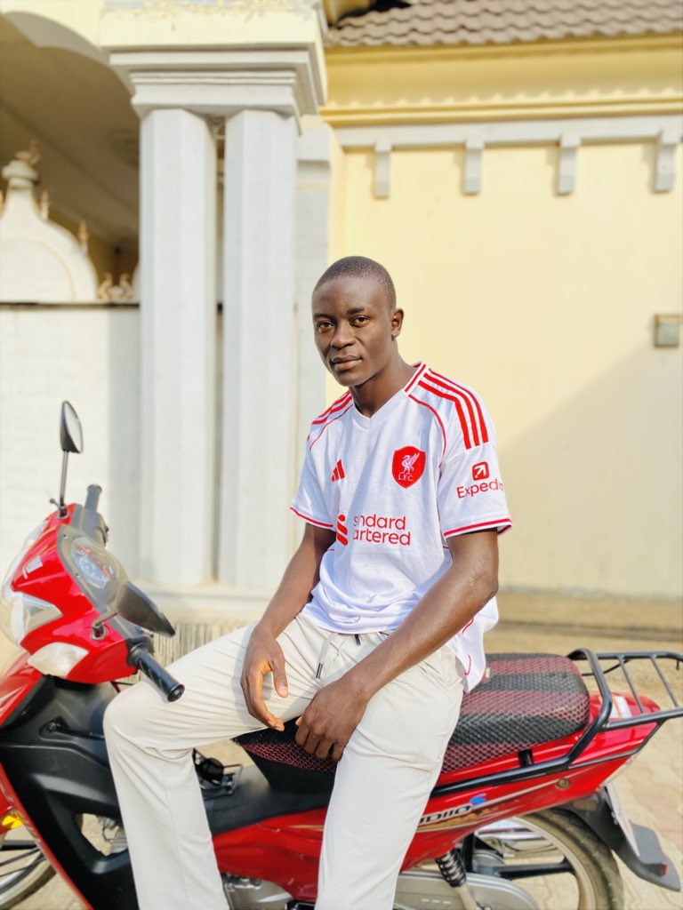 Local__Mustii🥷🏽💡 tweet media