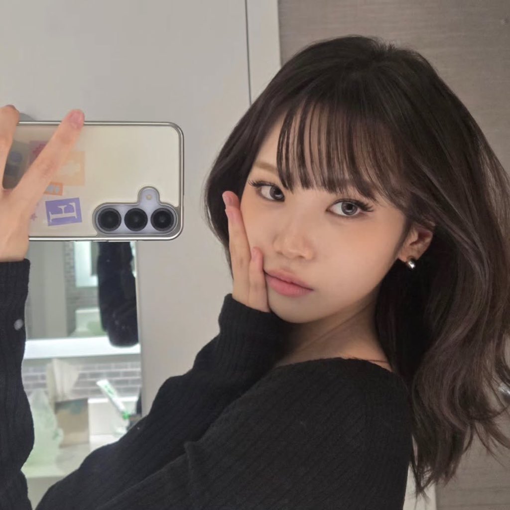 1justfaces1's tweet image. 𝐂 𝐇 𝐀 𝐄 𝐖 𝐎 𝐍 🎭