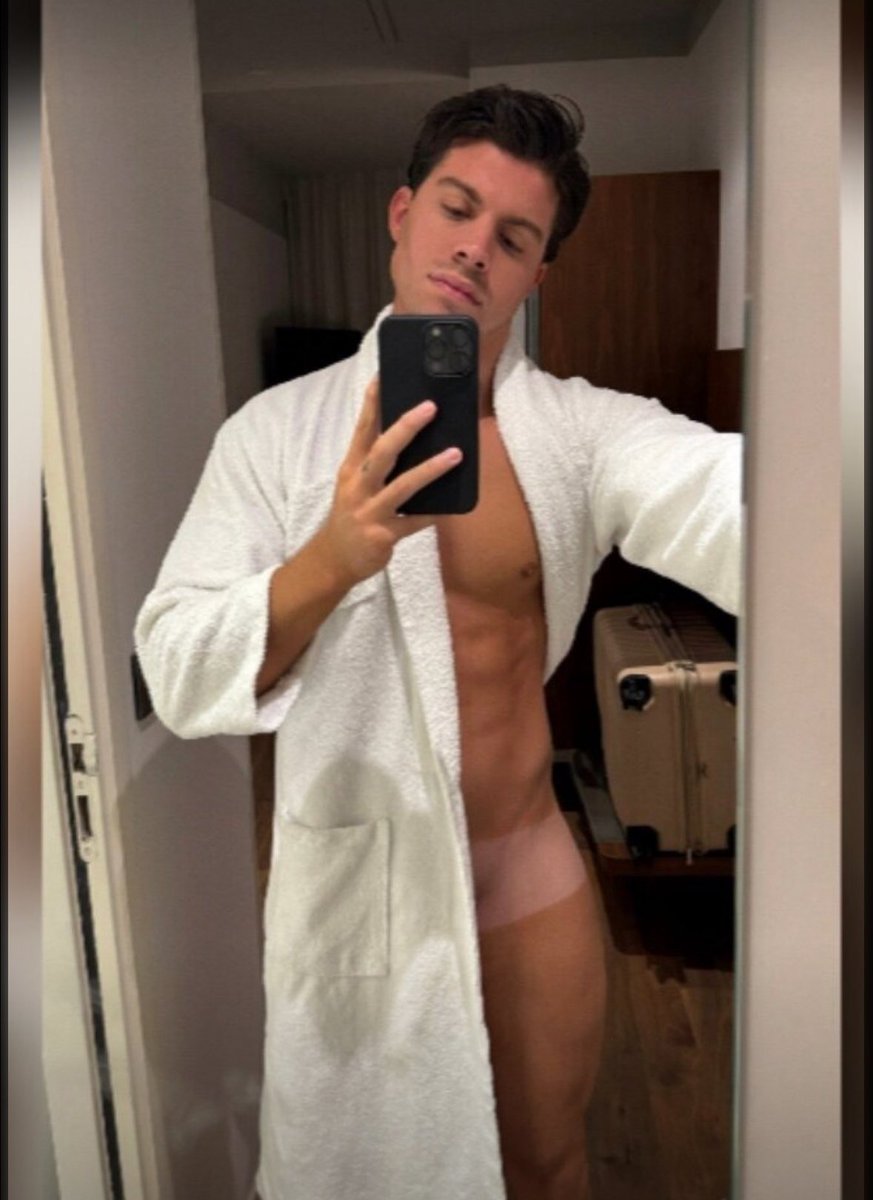 𝙃𝙊𝙈𝙀𝙒𝙍𝙀𝘾𝙆𝙀𝙍. tweet media