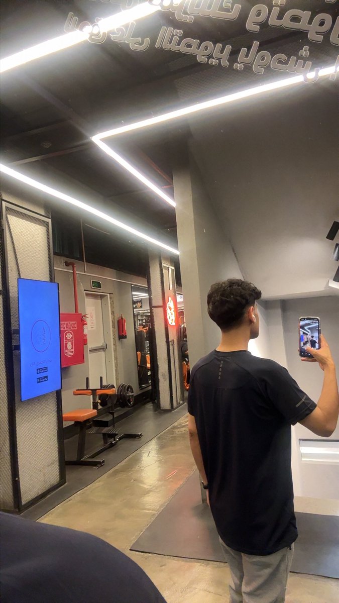 xujwli's tweet photo. Gym night 🩶. https://t.co/htsGP10CZg