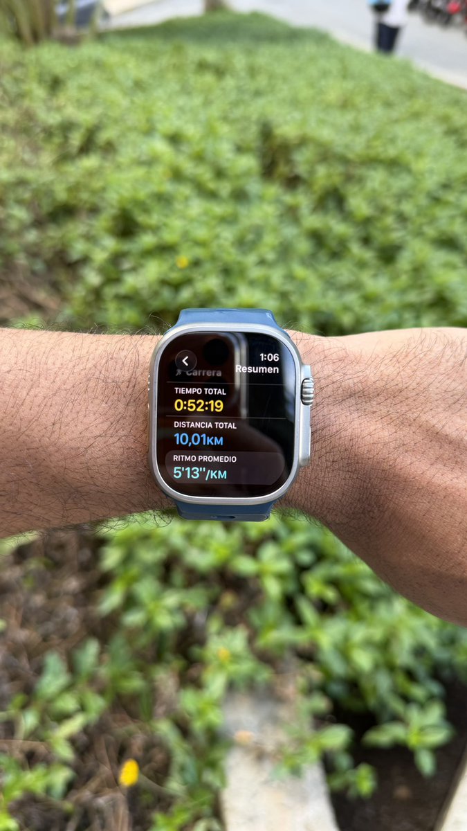 Estás triste? Corre.
Estás desmotivado? Corre.
Estás aburrido? Corre.

Corre!