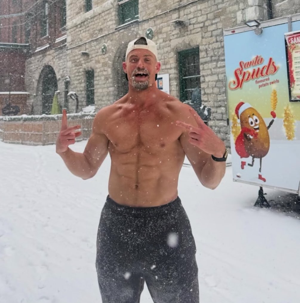 Daily Grayson Waller tweet media