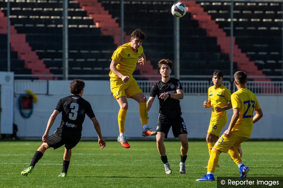 Super_League_GR's tweet photo. ΟΦΗ-Παναιτωλικός 0-0 για το πρωτάθλημα της Super League Κ19/ Super League U19: OFI-Panetolikos 0-0
#slgr #U19 #ofipan #OFIFC #Panetolikos https://t.co/dIzvomXwVt