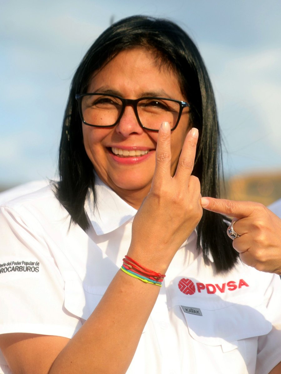 DELCY RODRÍGUEZ: “YA BASTA DE LAS ÓRDENES DE WASHINGTON”

La presidenta encargada de Venezuela protestó el domingo por las directivas de Washington tras la captura de Nicolás Maduro por parte de Estados Unidos.

Rodríguez asumió el poder de forma interina el 3 de enero y gobierna