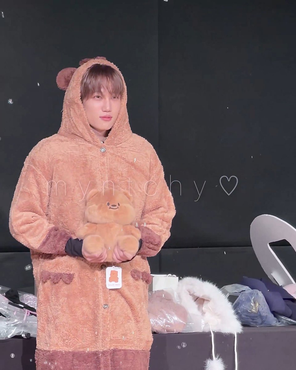 KAIst88's tweet photo. this photo is so cute😭😭 https://t.co/X0j3aGu68y