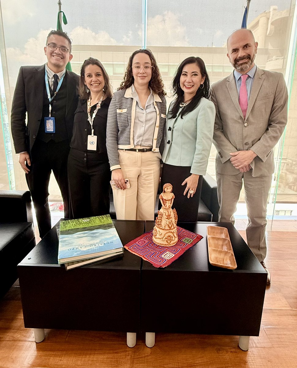 SilviaMorimoto's tweet photo. Excelente reunión con @ECapdevilleJ, Directora de Cooperación Global de la @AgenciaGobM, para dialogar sobre el Universal DPI Safeguards Framework y su aporte al desarrollo digital del país, con foco en confianza, interoperabilidad y personas.

#GobiernoDigital https://t.co/IKnIQy3Jye