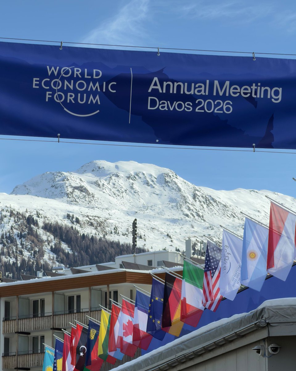 mgx_ai's tweet photo. MGX took part in the 56th World Economic Forum in Davos, joining global leaders from industry and the technology ecosystem. The discussions focused on the future of artificial intelligence, advanced technology, and long-term investment, strengthening partnerships and contributing to cross-sector dialogue on the ideas and solutions shaping the next era of AI.

#ArtificialIntelligence #MGX #Davos #WEF