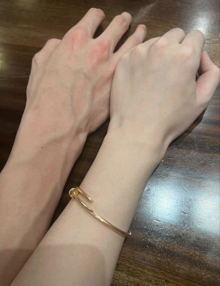 ✧ star tweet media