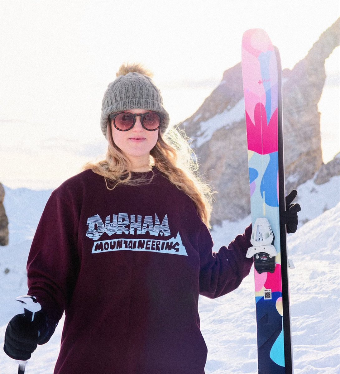 DMEst1981's tweet photo. A reliable layer before and after the skis go on.
The Mulberry Legacy Sweatshirt is made to move.
Where are you skiing this season?

#OutdoorLife #GetOutside #ItsBetterOutside #MountainLife #SkiSeason #OrdinaryFits #Explore #OOTD #OutdoorStyle https://t.co/GQVa4N55Ms