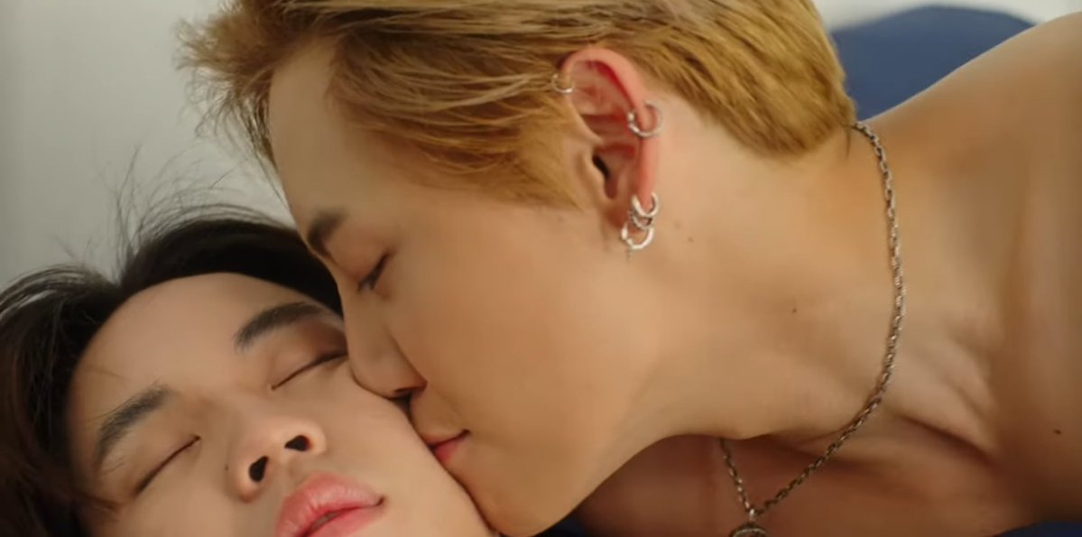 Panida1740445's tweet image. ปุกาด!!!!📣 ขณะนี้ นาทีทอง ทอง ทองงง
เหลือที่นั่ง 48ที่สุดท๊ายยยย!!!
พี่น้องด้อมเพื่อนบ้าน ด้อมผักเขียว🥦 คนไหนที่อยากไปเติมบุ๋นเปรมให้เต็มปอด แต่ เอิ่มมม แบบในภาพไม่ได้นะฮะ เขามีคนจอง ไปมองให้อิ่มใจ ไปร่วมเก็บภาพบรรยากาศอบอุ่นๆแบบนี้ ต้องรีบแล้วค้าบบบบบ 
#bb0un #BounPrem