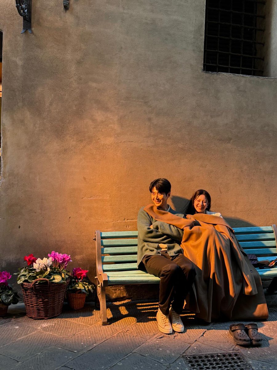 _bearsh's tweet image. 호진무희 호진라미 이탈리아 비하인드 덤프 🫰 💕💕