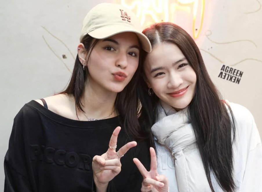 hey_syd1's tweet photo. These two fits with each other so well... so so so cute like literally so cute.. they are like God's most successful and blissful plan 
😭🤌😍

#ShellyPundao #shellybenda #pundoa 

(Cr. ipynceeeee) https://t.co/trsYs6QTkv
