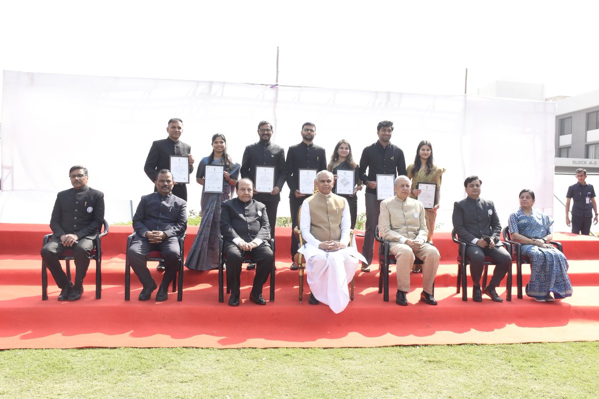 🏆 National Voters’ Day–2026 નિમિત્તે
જિલ્લા સ્તરનો Best ERO Award પ્રાપ્ત થયો,
આ માન્યતા SIR અંતર્ગત કરેલ કામગીરીમાં AERO, BLO તથા સમગ્ર ટીમના નિષ્ઠાવાન અને સમર્પિત પ્રયત્નોનું પ્રતિબિંબ છે.
માનનીય ચૂંટણી આયોગનો આભાર.
#SIR
<a href="/CMOGuj/">CMO Gujarat</a> <a href="/collectorcu/">Collector Chhotaudepur</a> <a href="/CEOGujarat/">Chief Electoral Officer, Gujarat</a>  <a href="/ECISVEEP/">Election Commission of India</a> <a href="/infocugog/">Info ChhotaUdepur GoG</a>