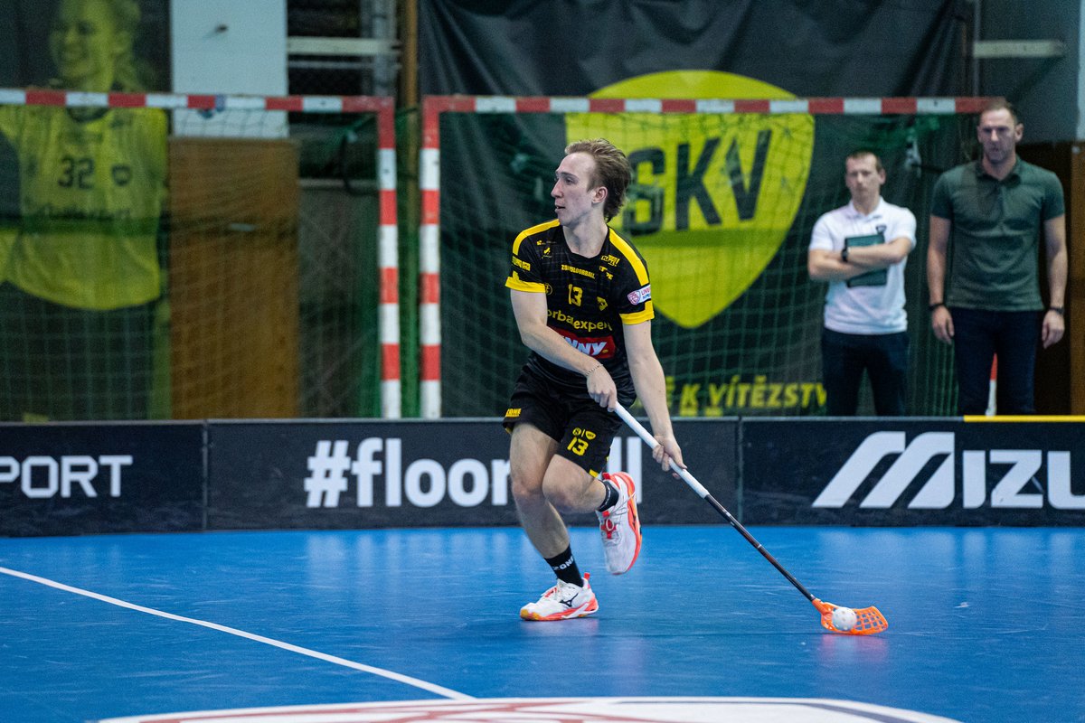 🗣️ "Je hodně věcí, na kterých musíme zapracovat," je si vědom obránce Jiří Procházka. #floorball #livesportsuperliga

💬 Jeho ohlasy čtěte na 1url.cz/9J7jH