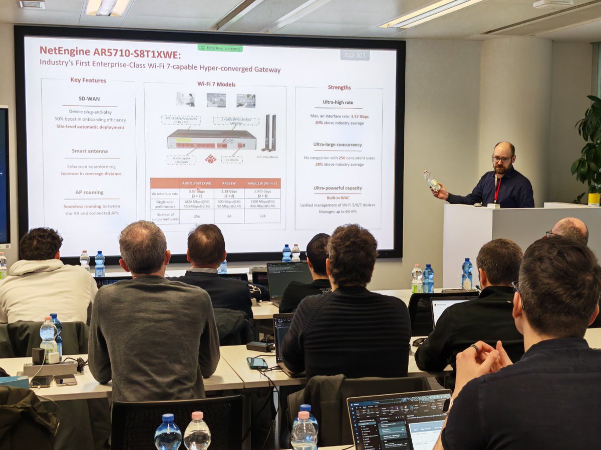 l programma Huawei Datacom Golden Seed si è concluso con successo a Milano! Grazie a tutti i partecipanti per il loro contributo attivo il 16 gennaio. 

Unisciti a noi per crescere insieme! #Huawei #Datacom #GoldenSeed #Milano #Networking