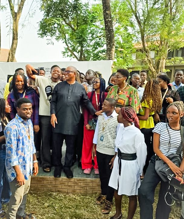 PeterObi's tweet image. A Visit to Dominican University, Ibadan: An Experience That Renewed My Hope for Nigeria’s Future.

I left Lagos at 5:30 a.m. and arrived in Ibadan at 8:00 a.m., heading straight to Dominican University to engage with the students and encourage them to strive for excellence in…