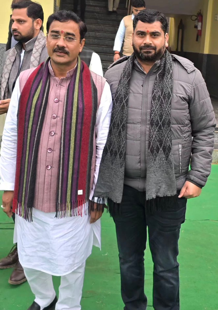 Balarao103's tweet photo. मल्लावां-बिलग्राम विधानसभा के लोकप्रिय जनप्रिय विधायक मा. @AshishSingh_BJP  जी आपको जन्मदिन की हार्दिक शुभकामनायें एवं बधाई।
प्रभु श्री राम आपको सदैव स्वस्थ एवं प्रसन्न रखे।
Ashish Singh Ashu https://t.co/AdMYtFIPBX