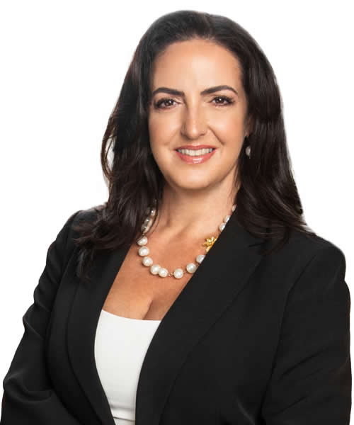 Visi0naria's tweet image. Tristemente en los partidos políticos hay muchas intrigas y roscas. @MariaFdaCabal se había demorado en retirarse del partido al que le sirvió con alma vida y corazón. ¡Gracias por tanto senadora!