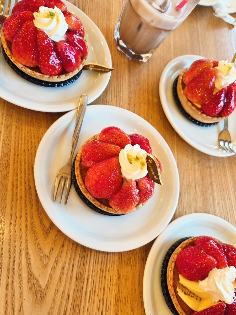 🇯🇵Ichigo ame & cakes🍓✨ Candied Strawberry Ichigo = strawberry