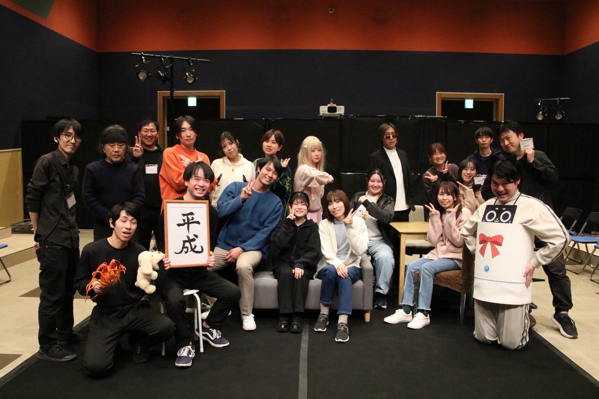 賜未るいか tweet media