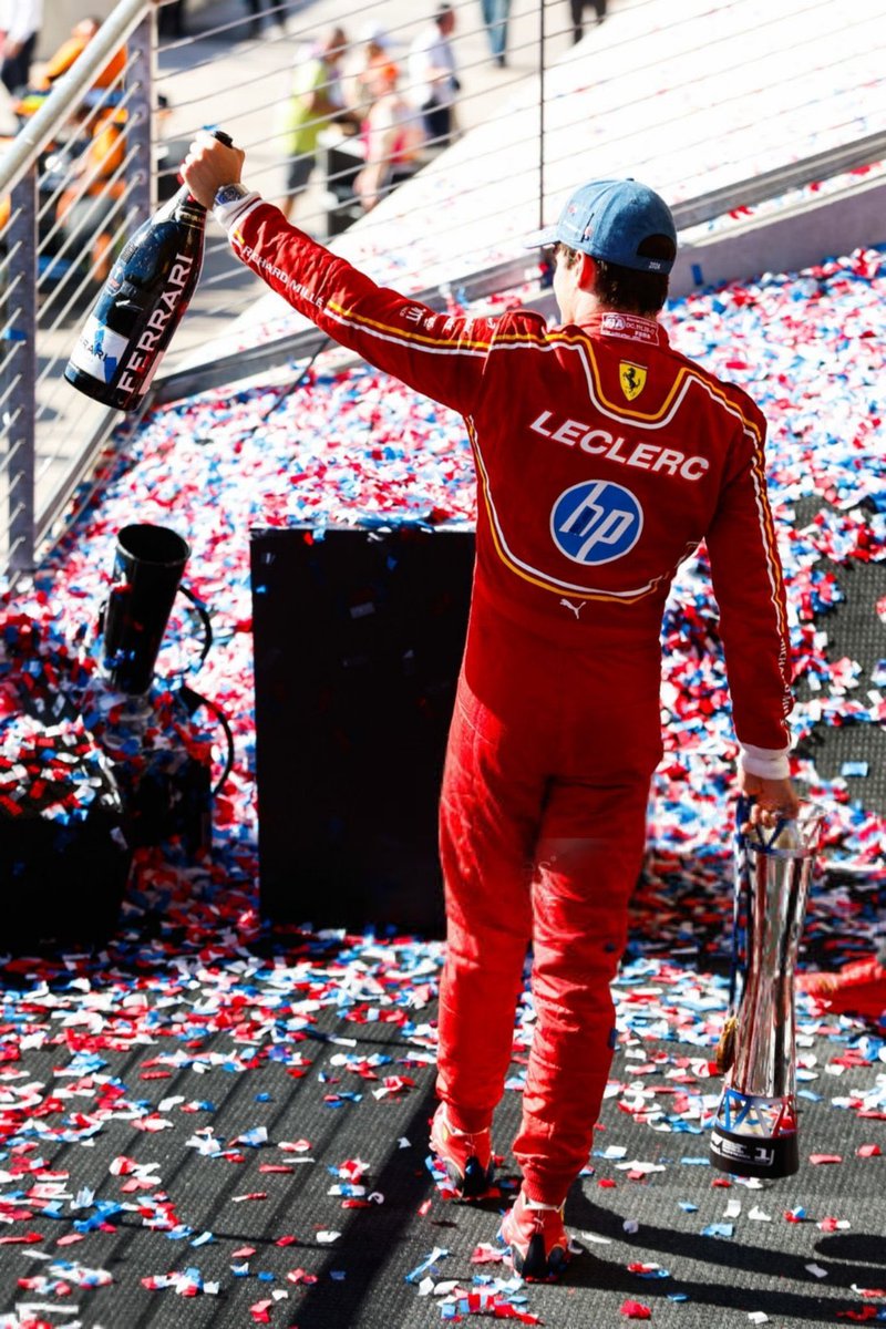 marrlec's tweet photo. this just feels right. https://t.co/Xrg15FpMZm