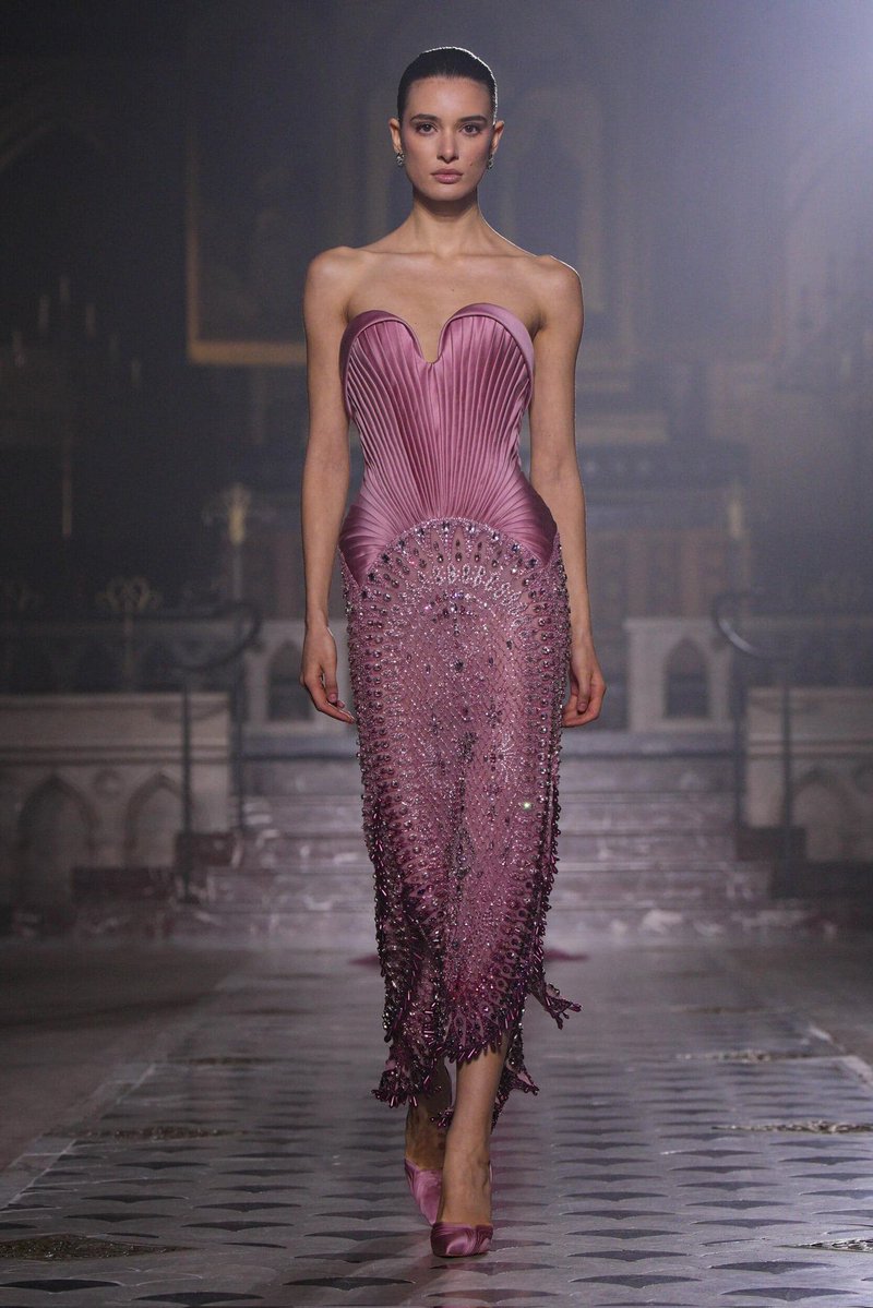 LaModeUnknown's tweet image. All the shades of PINK by ✨️Georges Hobeika✨️ Spring/Summer 2026 Couture.🪡