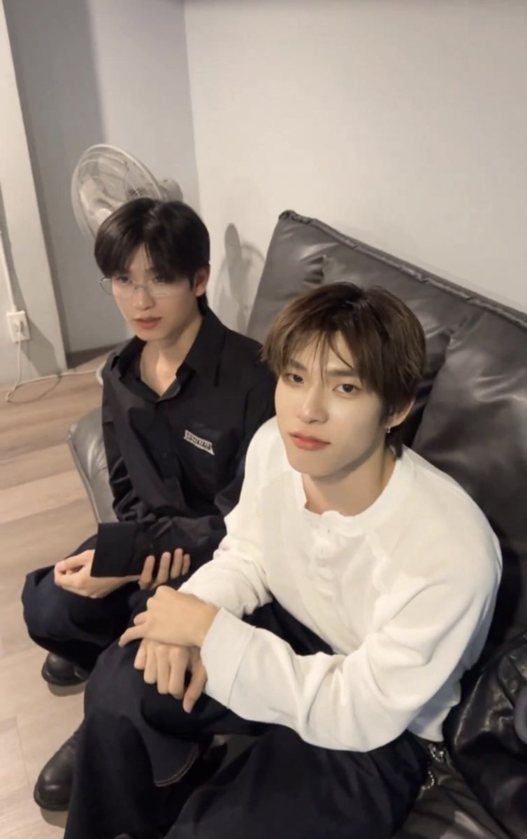 febploy — ^. .^₎⟆ tweet media