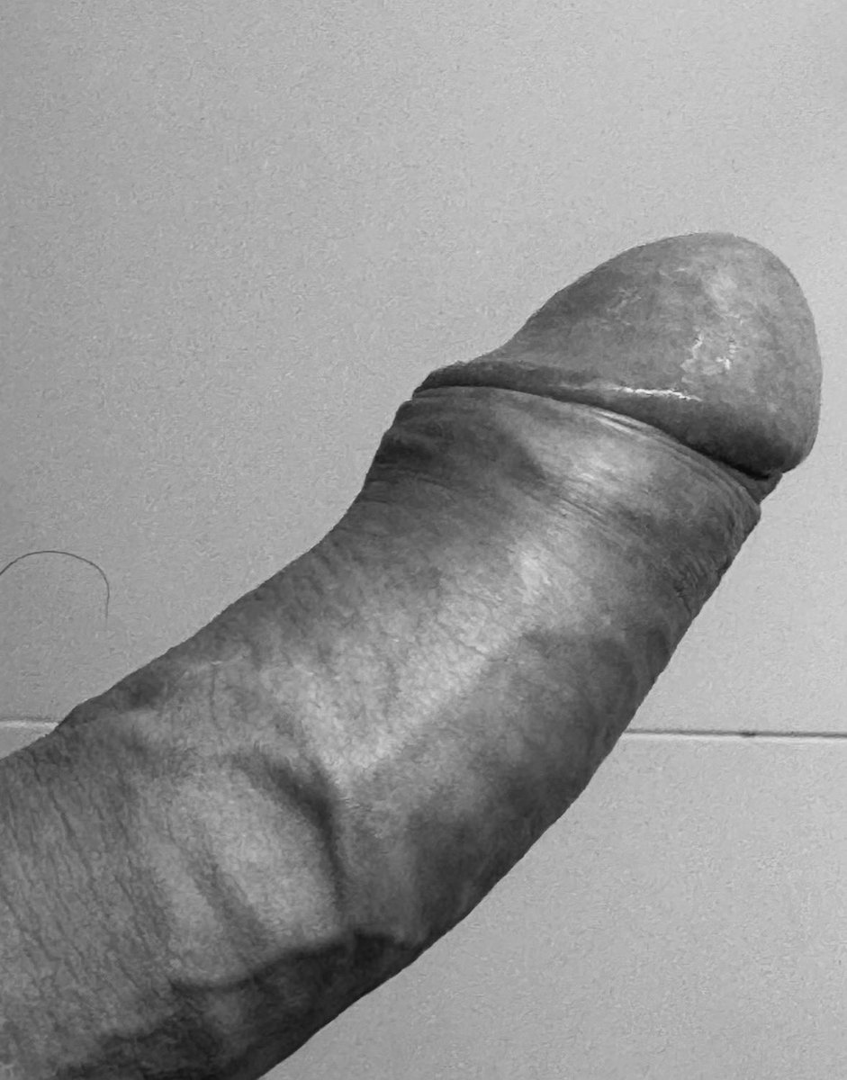 Solid start to the week on #monochromemonday 

Who wants to get this wet &amp; juicy? 💦

#mcm #gay #gayporn #uncut #cock #dick #yiff #nsfw #gaynsfw #undiesjizz