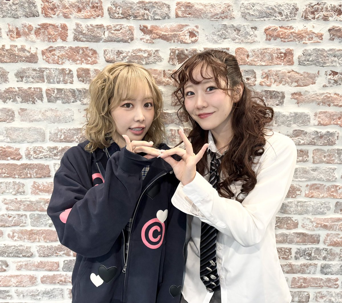 この後深夜24時〜 ╭━━━━━━╮ FRUITS ZIPPER