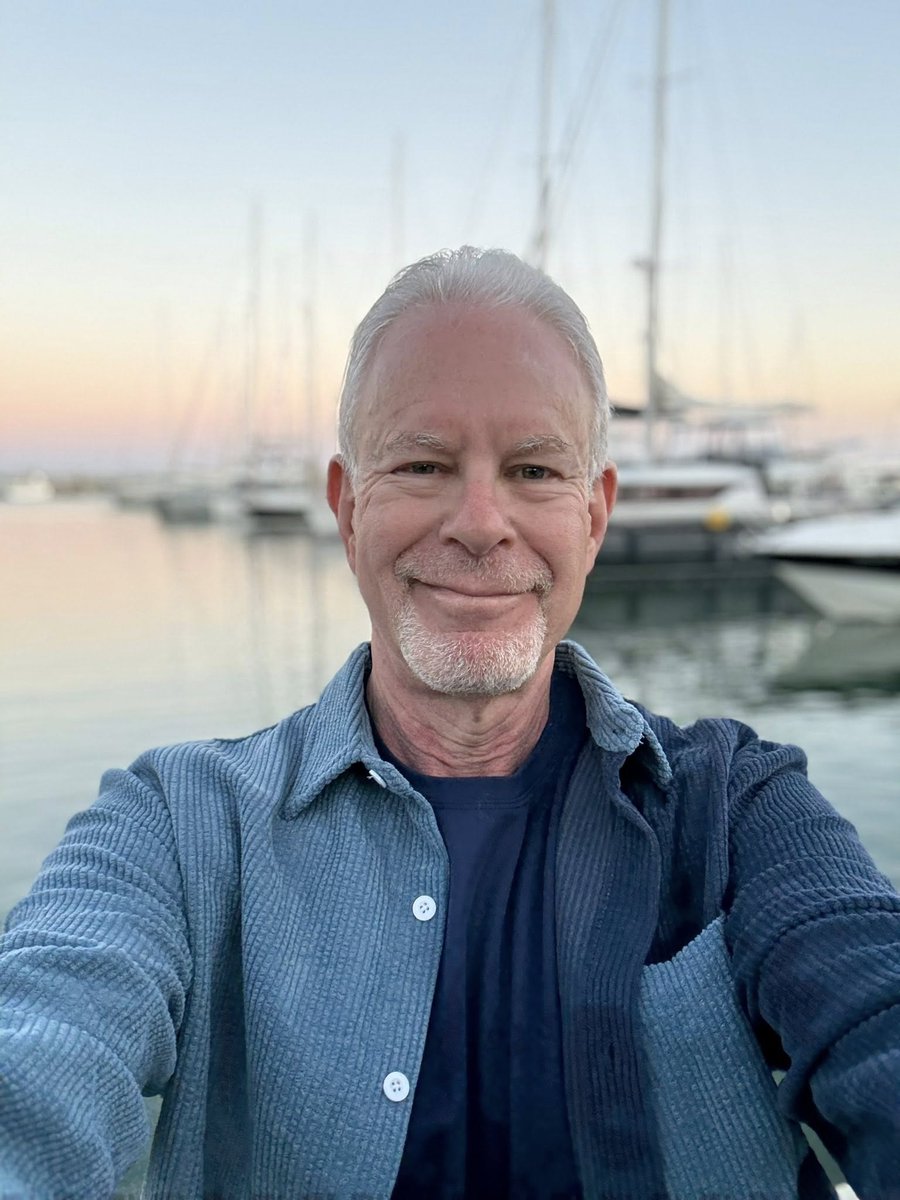 Lissa Warren tweet media