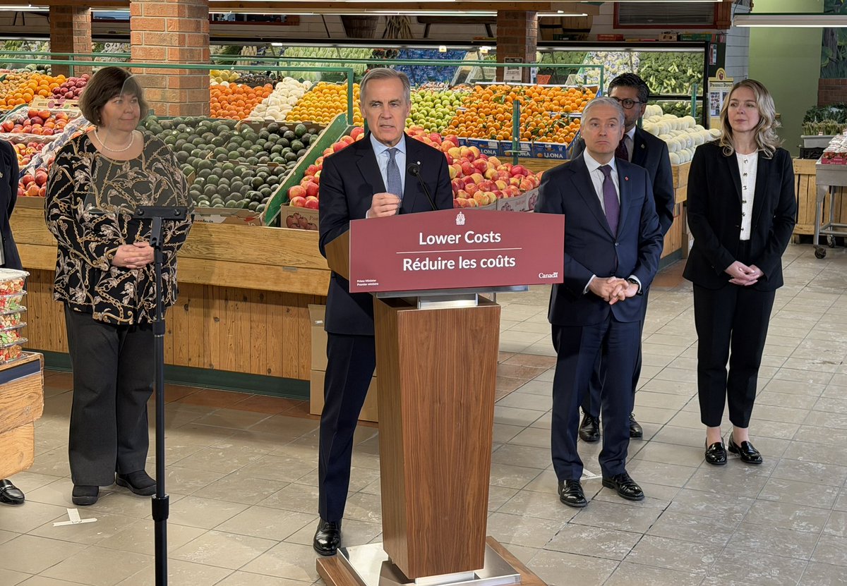 Gray_Mackenzie's tweet image. The PM is announcing the “Canada Groceries and Essentials Benefit,” which includes a 25% increase to the GST credit for 5 years, plus one time payment worth 50% of the benefit this year

Carney says a family of four would get an additional $790 this year with the changes #cdnpoli