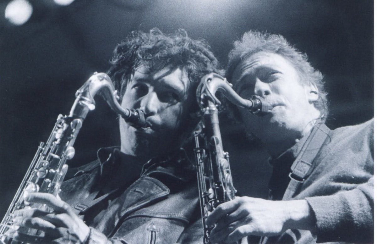 la_parabellum's tweet photo. Willy Crook &amp; Sergio Dawi
.
.
Patricio Rey &amp; sus Redonditos de Ricota 🎷 https://t.co/lTAbOCCpHp