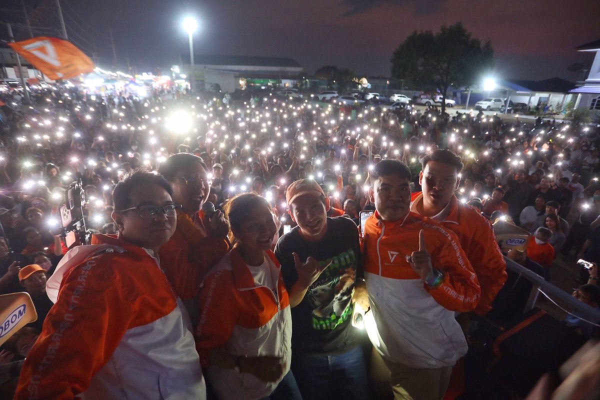 ระยอง ที่ ไม่เคยลืม

ทะเลดาว ฉ่ำมาก ⭐