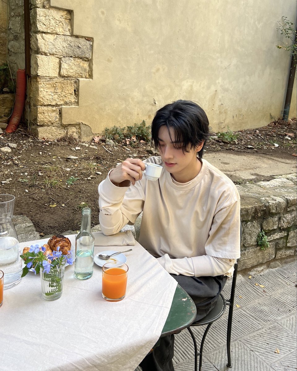 คุณหนูอย่ามาใกล้ผมเลยครับ