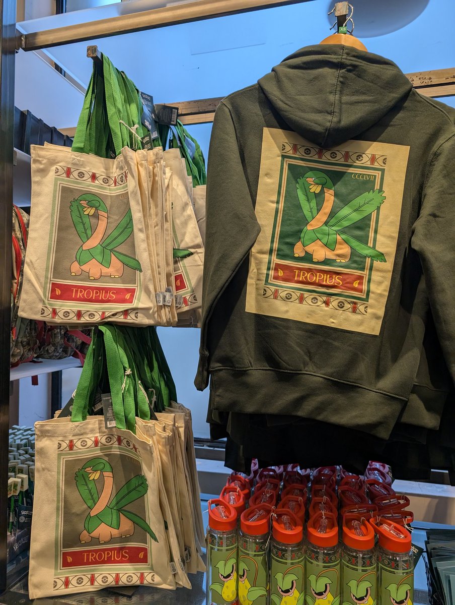 Malibú Tropius tweet media