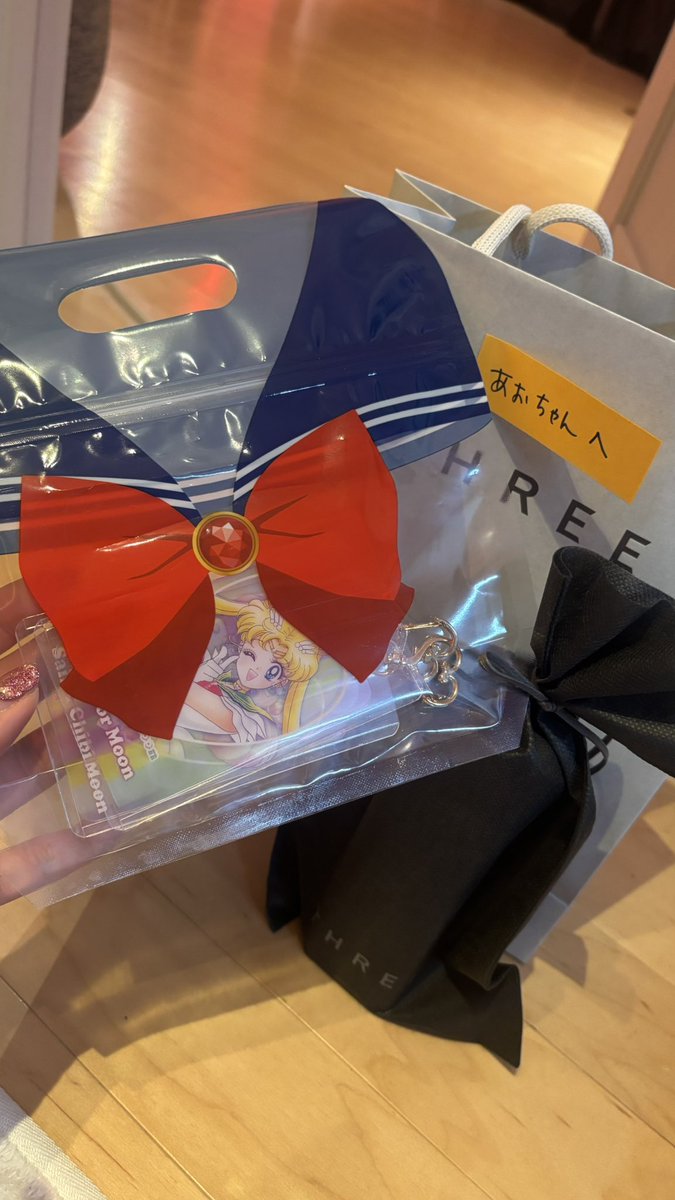 本日もGRAVITYレッスンでしたが、REIKO先生MAYUMI先生から誕生日