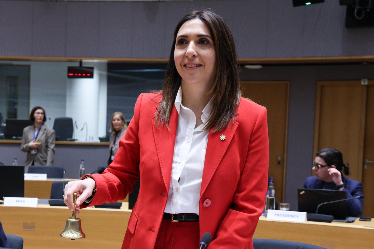EUCouncil's tweet photo. That's a wrap for #GAC! EU affairs ministers discussed:

🔹@CY2026EU priorities
🔹 Rule of law situation in 🇩🇰, 🇪🇪, 🇬🇷 and 🇪🇸
🔹 European democracy shield

See main results for more ⬇️
https://t.co/9b2BkM6esP https://t.co/misbC6db9i