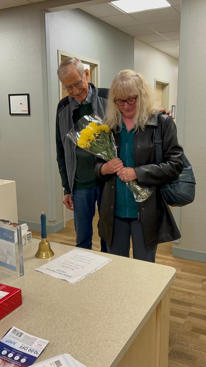 Robin Currie tweet media