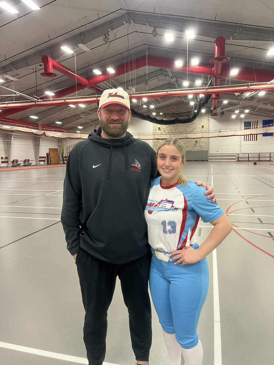 Sienna Sireno tweet media