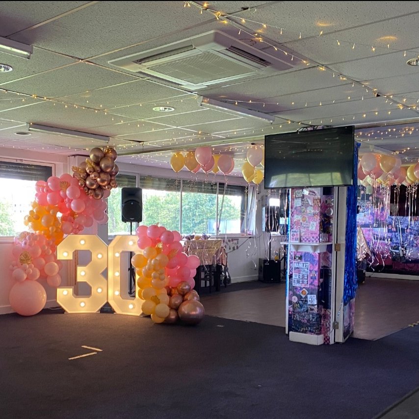DulwichHamletFC's tweet photo. Looking for a space to host your next event? Whether it's a wedding, birthday party or corporate event our events team are here to help!

Want to find out how we can help? Email: barteam@dulwichhamletfc.co.uk https://t.co/U3oH7G5aaF