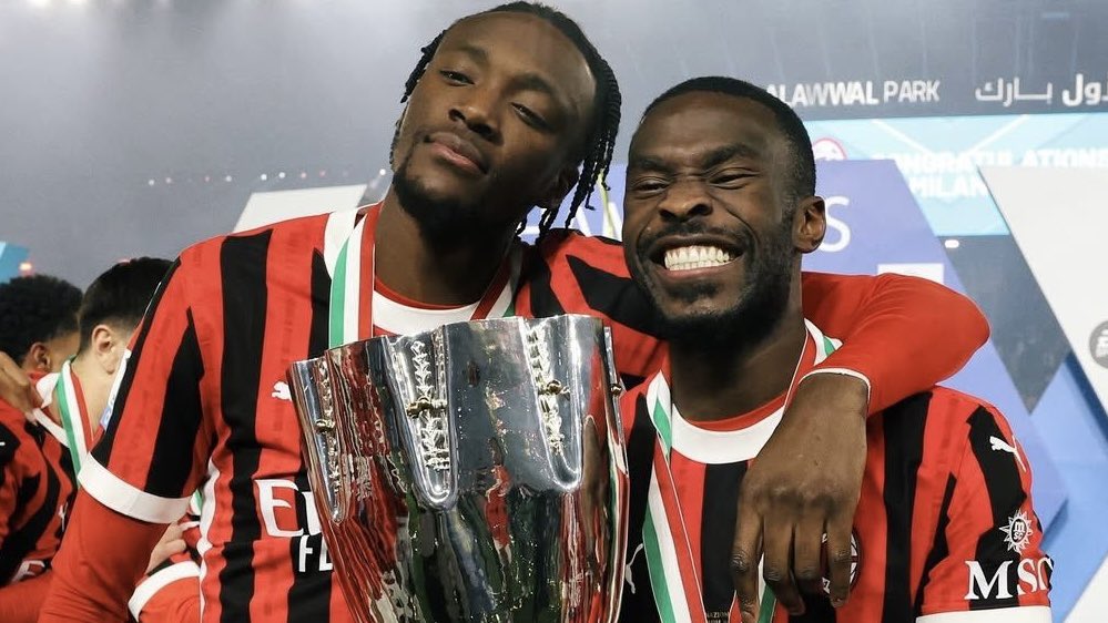 Fikayo Tomori tweet media