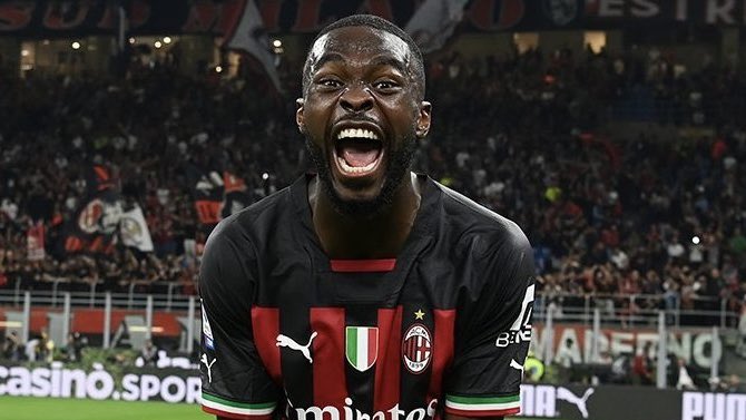 Fikayo Tomori tweet media